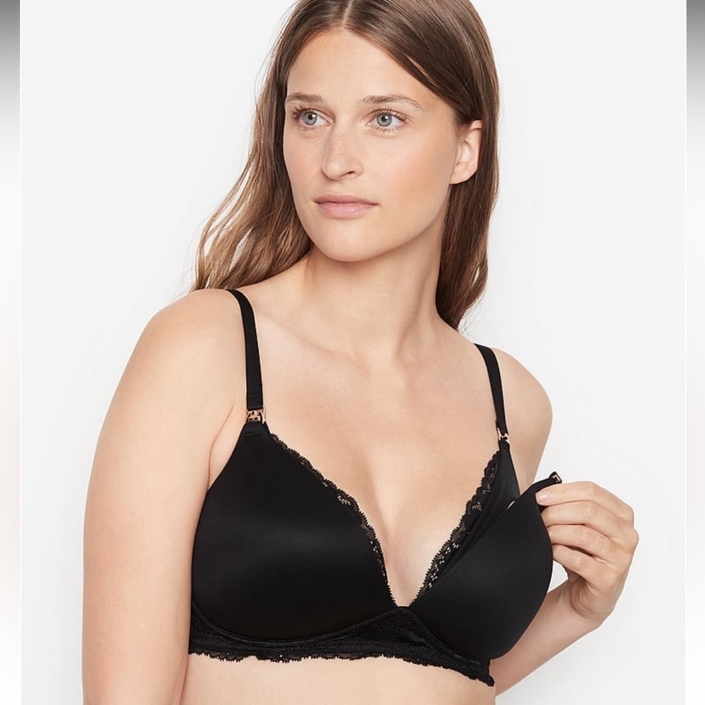 New BODY BY VICTORIA Black Lace Wing Wireless Nursing Bra Size 34DD NWT
